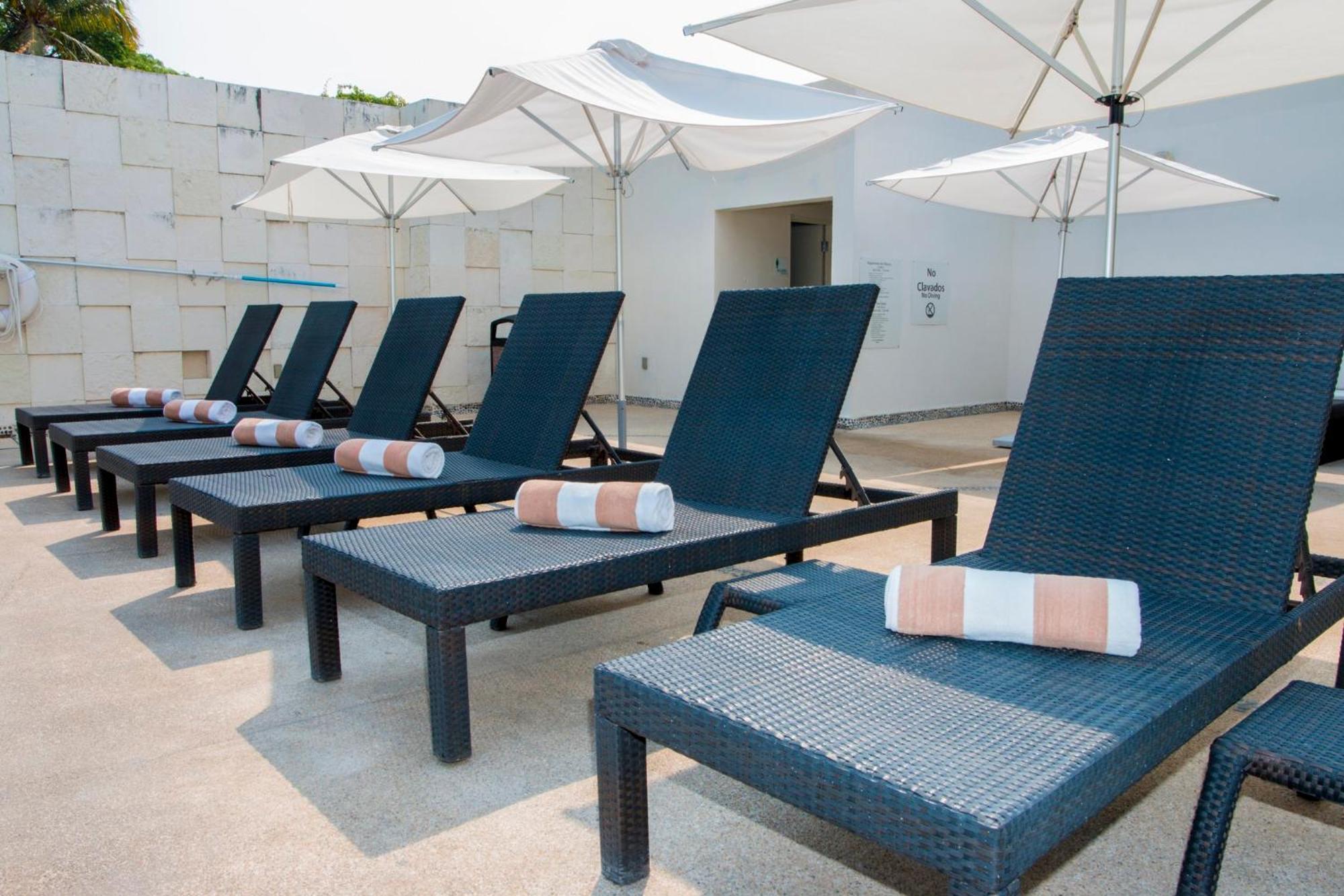 Holiday Inn Acapulco La Isla By Ihg Bagian luar foto